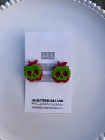 Red and green poison apple stud