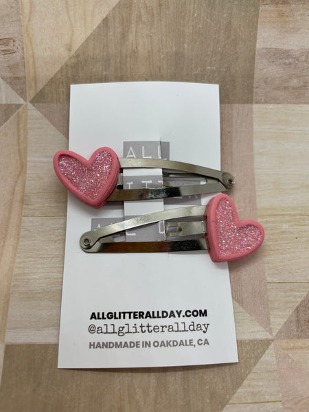 Blush Pink glitter heart snap clips