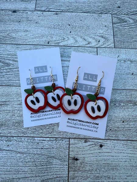 Apple dangle
